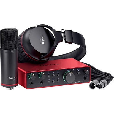 Focusrite Scarlett 2i2 Studio Bundle – studio view